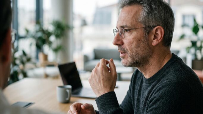 Tuxboard - « Les chatbots, c'est terminé » : un employé senior d'OpenAI révèle ce que ChatGPT va vraiment devenir