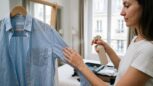 Tuxboard - Fini le fer à repasser le matin : ce spray Action à 1,47 € lisse vos vêtements en quelques gestes