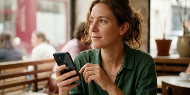 Tuxboard - Fini de faire défiler sans fin les chaînes WhatsApp sur iPhone pour retrouver un message