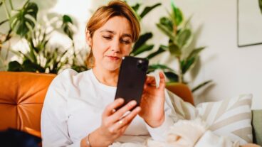 Fini les jongleries entre vos comptes WhatsApp sur iPhone : cette nouveauté change enfin la donne