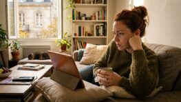 Tuxboard - Quatre mini-séries Netflix à finir ce dimanche, entre thriller et telenovela